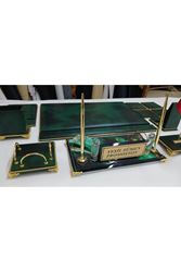 HÜRREM YEŞİL GOLD KRİSTAL CAM İSİMLİKLİ LÜKS TASARIM SÜMEN VE MAKAM TAKIMI